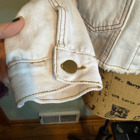 Elia-Cher Womens Y2k Streetwear Frayed Denim Cropped Jacket White Size 4/6 - Picture 6 of 8